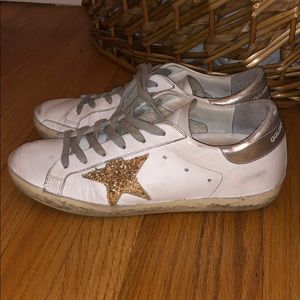 GOLDEN GOOSE SUPERSTAR